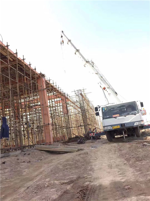 汾阳市25 吨、50 吨吊车怎么选？多大重量 / 半径适合对应车型？